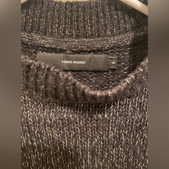 ASOS sweater - Picture 2 of 3